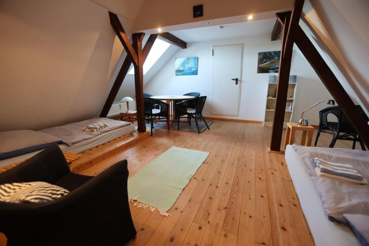 Ferienwohnung Drachen Alt Reddevitz Exterior photo